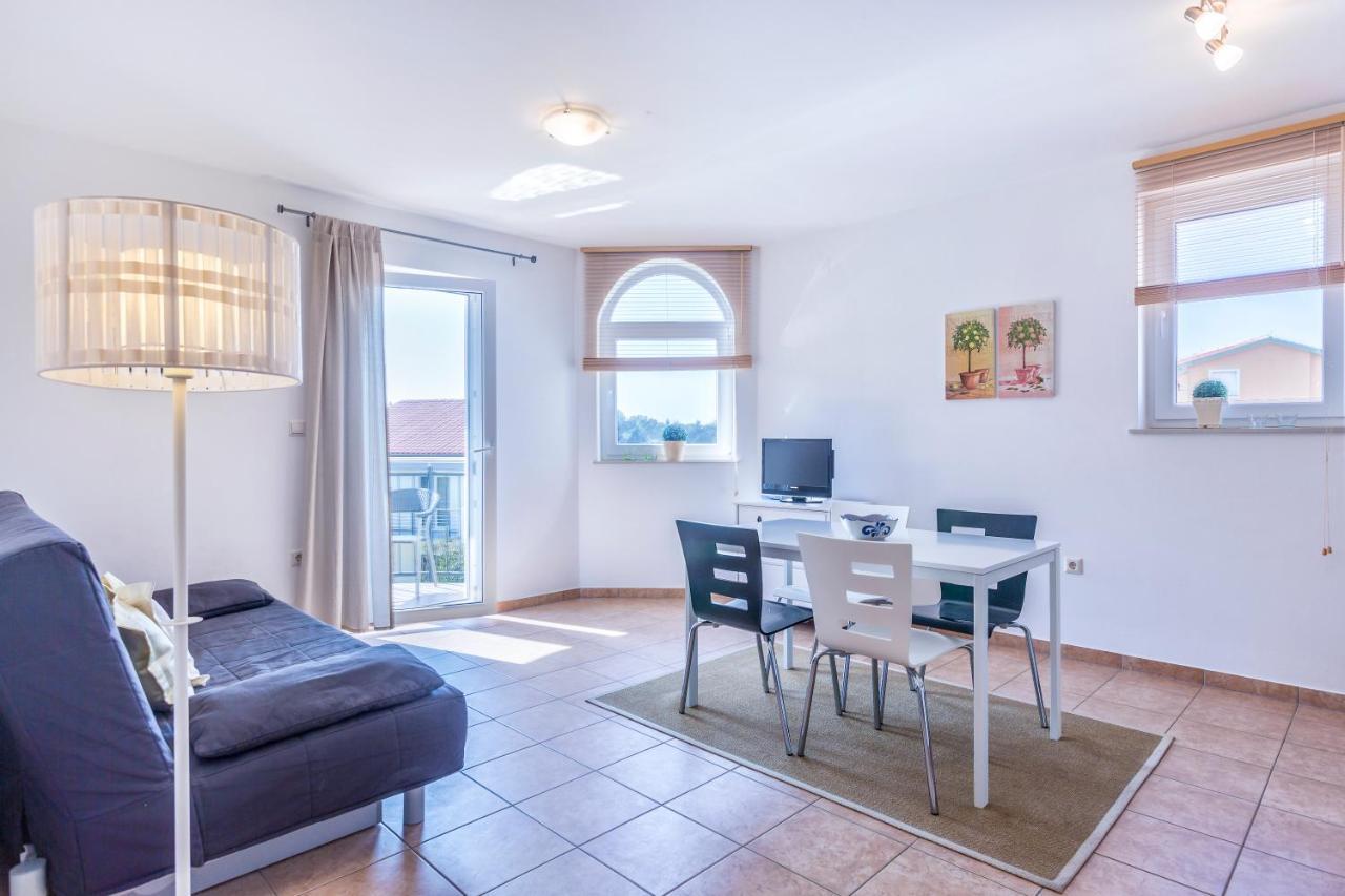 Appartement Pinia à Medulin Extérieur photo